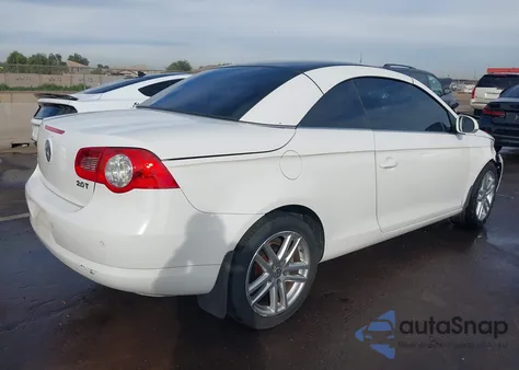 2008 Volkswagen Eos Lux z USA, uszkodzony, nr VIN WVWFA71F38V033317